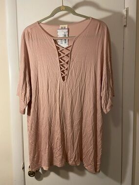 BiBi Dusty Rose Lace-Up V-Neck Tunic